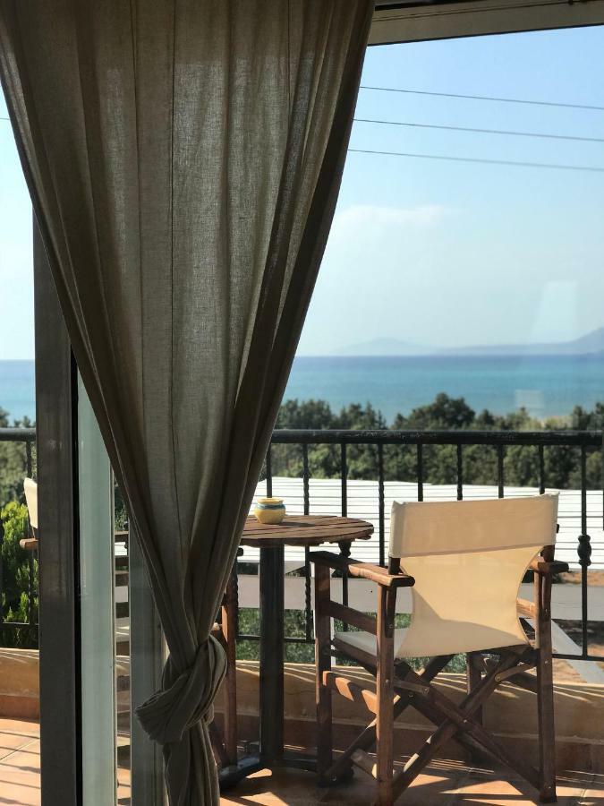 Elafonisos Mare Hotel Exterior foto
